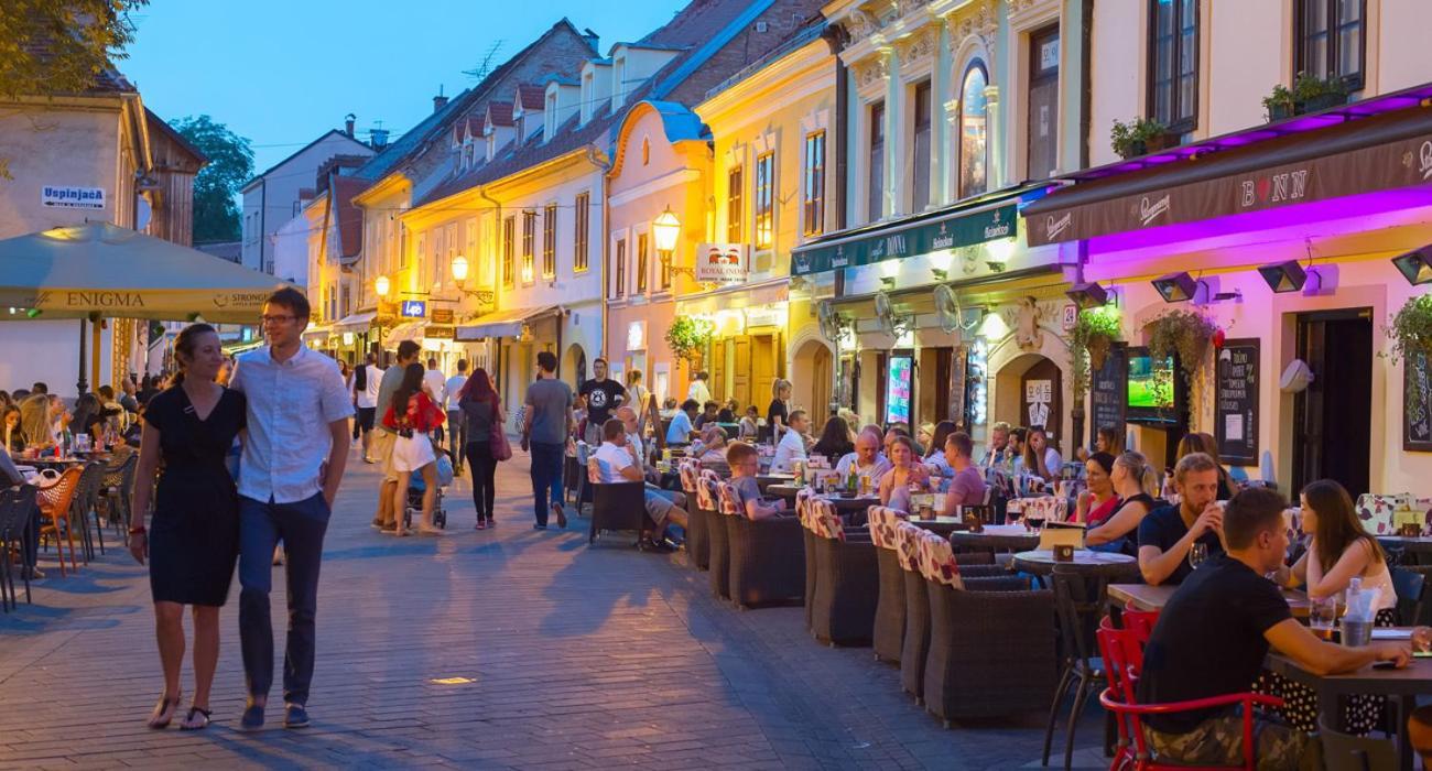 Aurelia Antik Apartments & Rooms, Zagreb City Center ภายนอก รูปภาพ