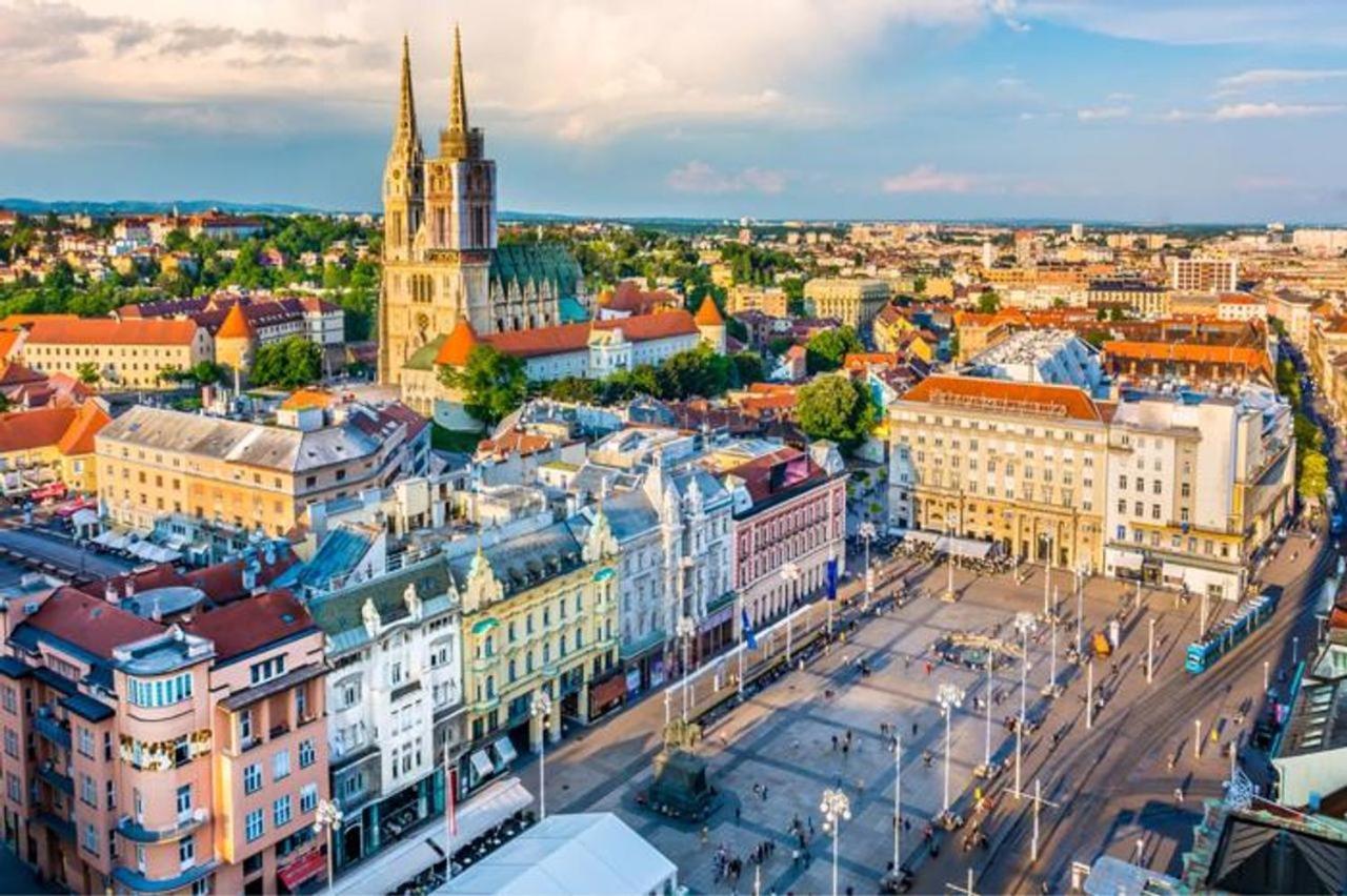 Aurelia Antik Apartments & Rooms, Zagreb City Center ภายนอก รูปภาพ