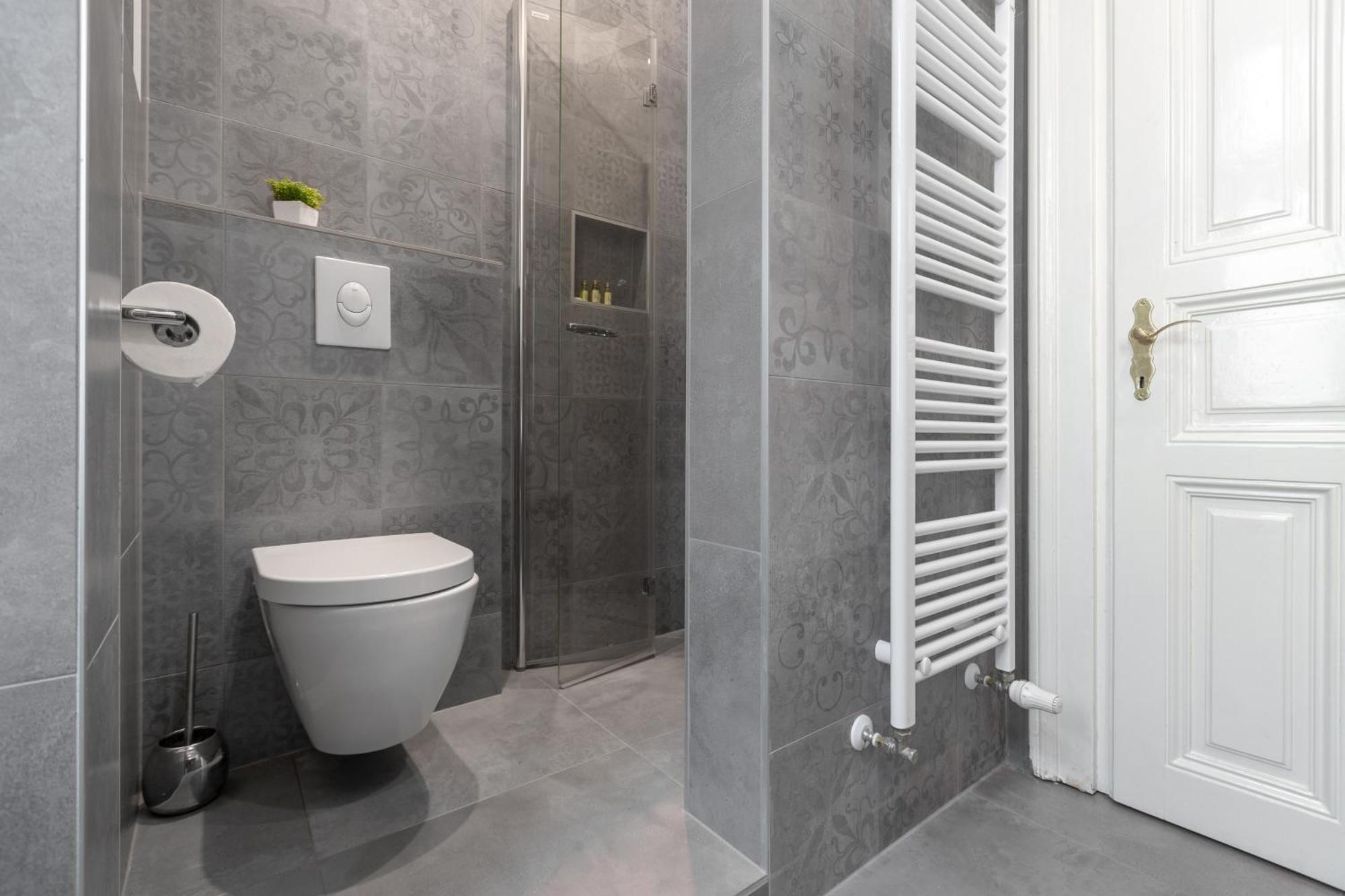 Aurelia Antik Apartments & Rooms, Zagreb City Center ภายนอก รูปภาพ