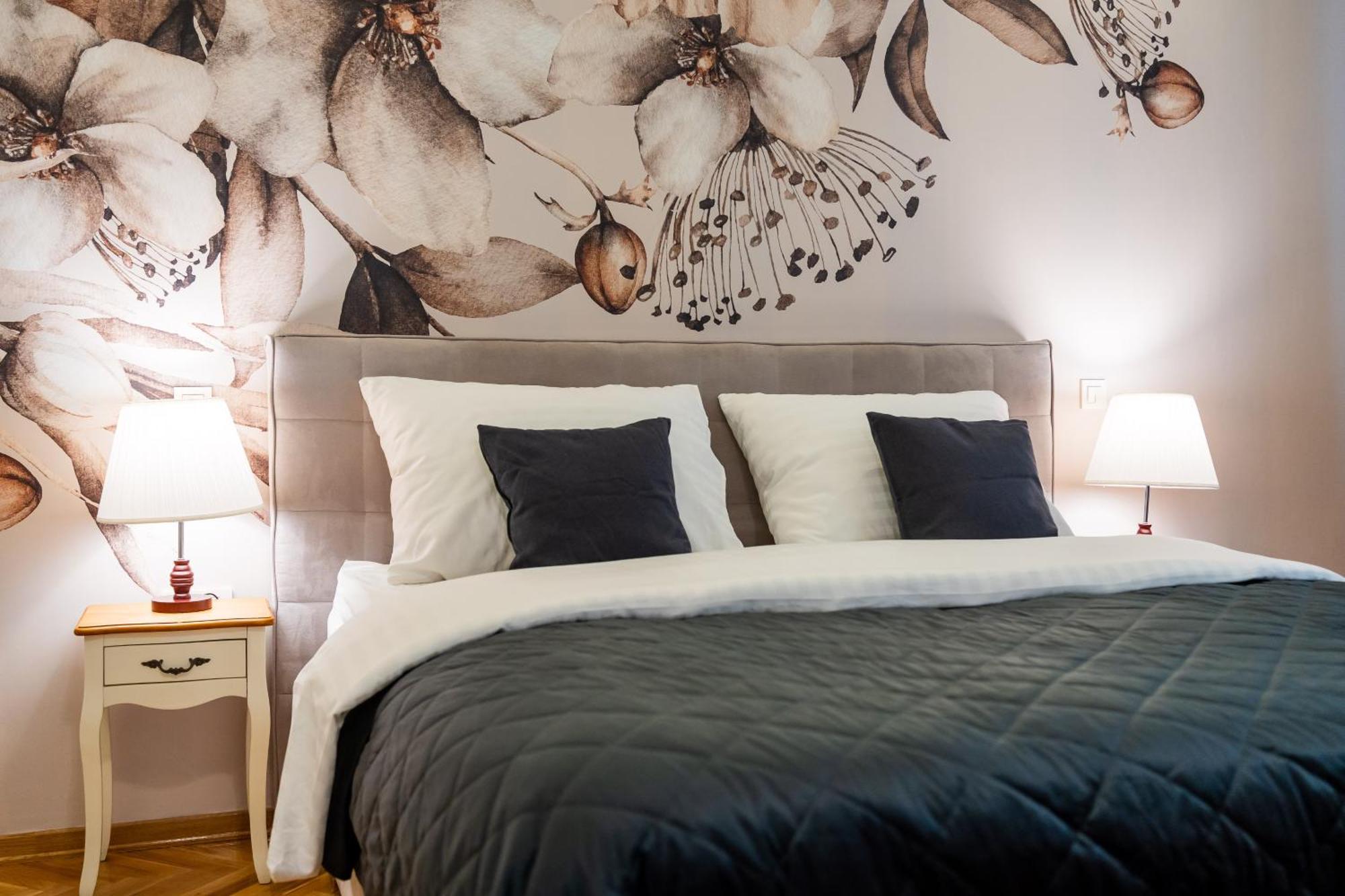 Aurelia Antik Apartments & Rooms, Zagreb City Center ภายนอก รูปภาพ