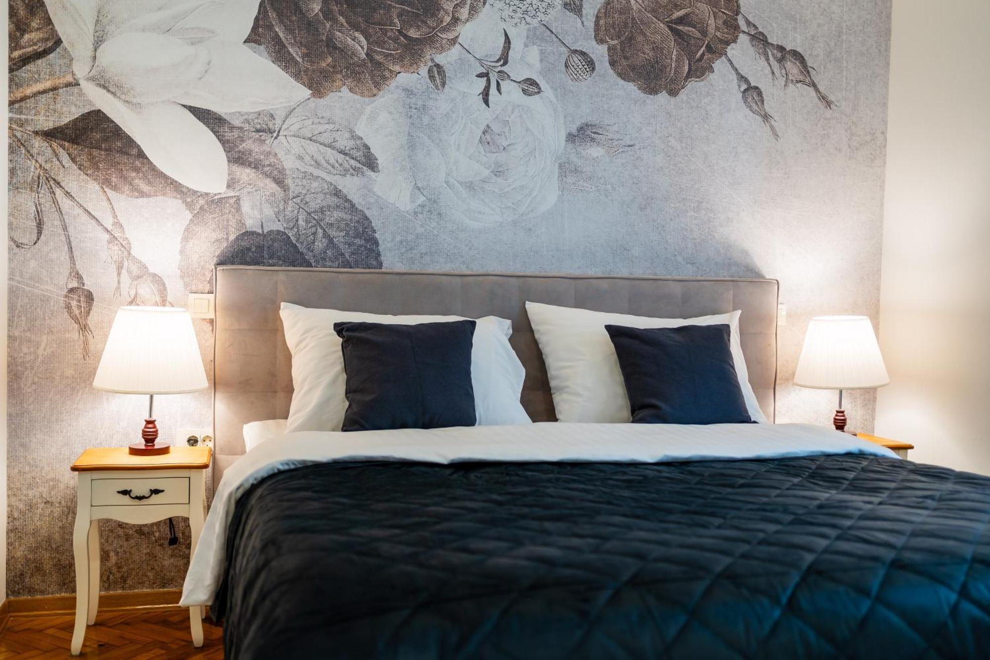 Aurelia Antik Apartments & Rooms, Zagreb City Center ภายนอก รูปภาพ