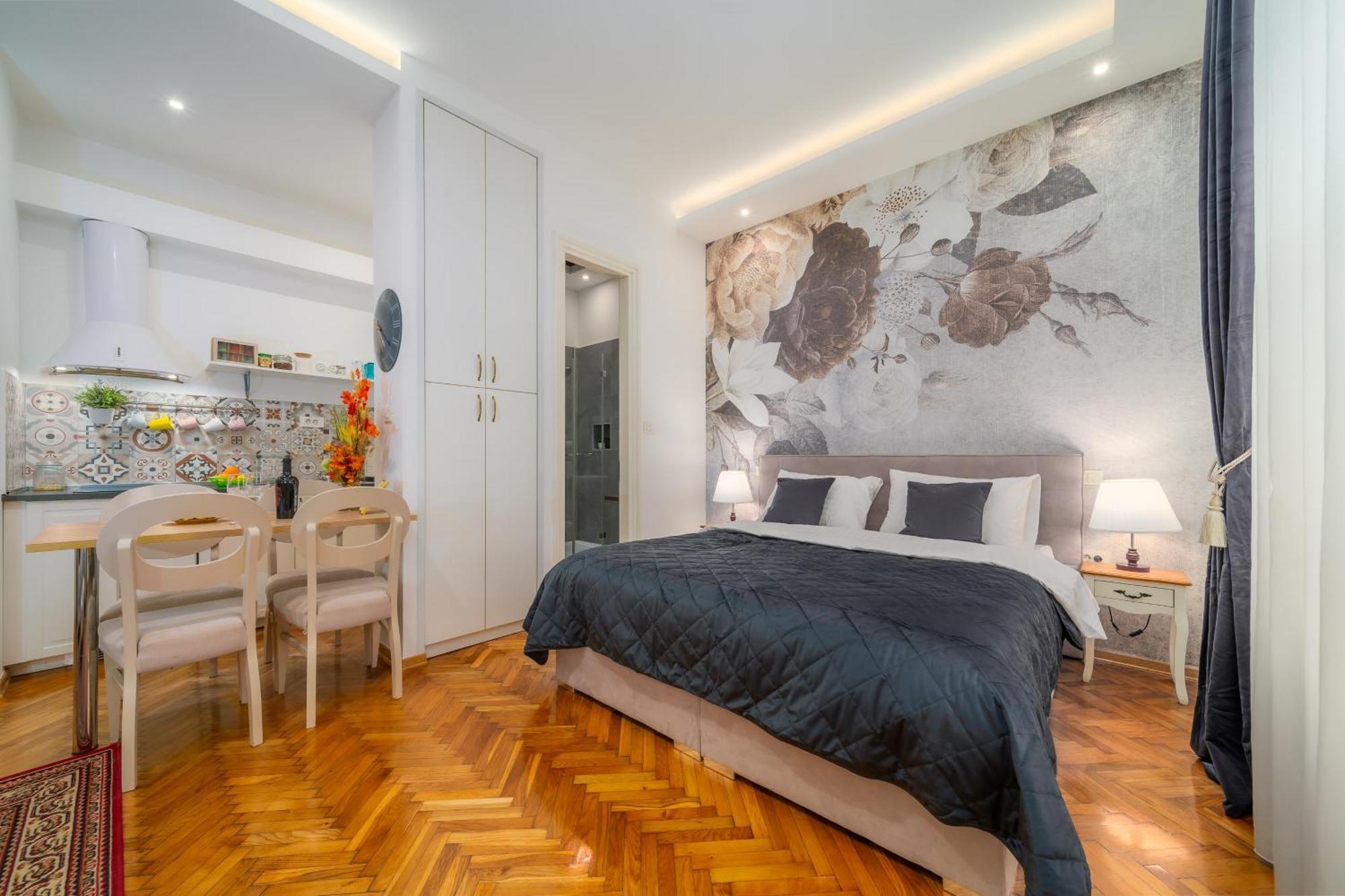 Aurelia Antik Apartments & Rooms, Zagreb City Center ภายนอก รูปภาพ